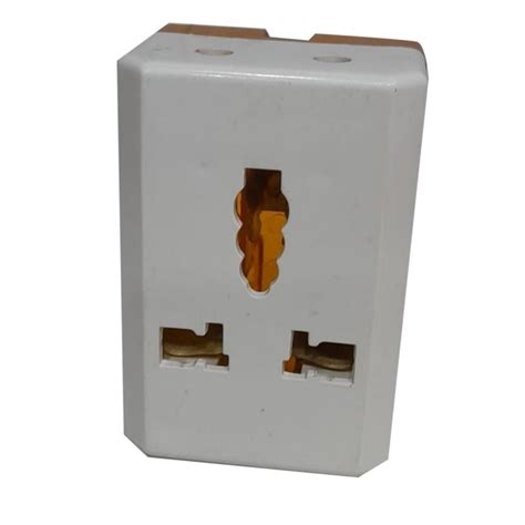 White Polycarbonate Three Pin Socket For Electric Fittings At