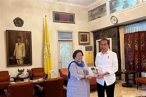 Pertemuan Istana Batu Tulis Jokowi Dilobi Megawati Dukung Puan Di