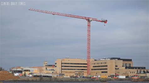 Hard To Miss Crane To Help Build New Patient Tower At Mount Nittany