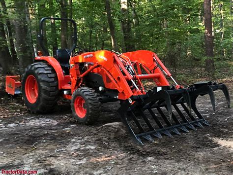 Kubota L4701 Tractor Photos Information