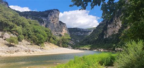 Les 6 randonnées pour explorer les gorges et vallées de l Ardèche