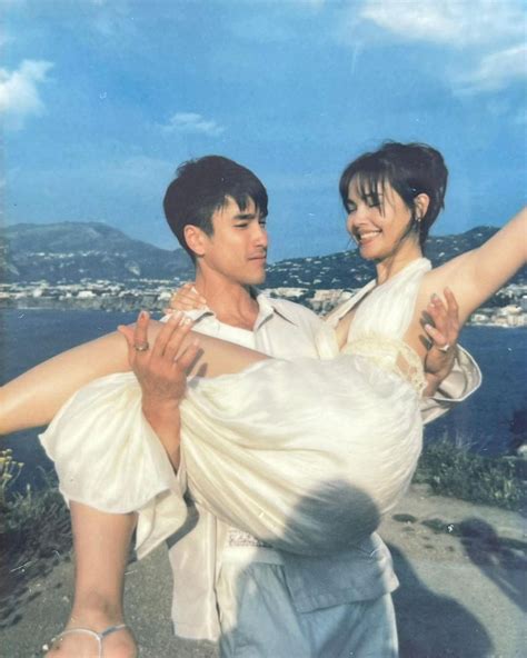 10 Momen Manis Tunangan Nadech Kugimiya Dan Yaya Urassaya