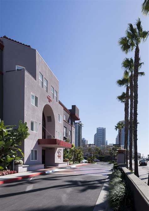 RESIDENCE INN BY MARRIOTT® SAN DIEGO DOWNTOWN - San Diego CA 1747 ...