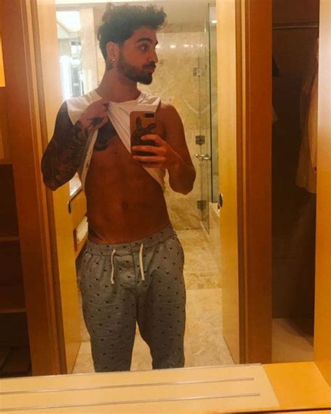 We Need To Talk About Maluma S Gratuitous Thirst Traps