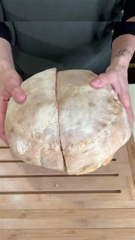 Questo Pane Lievita In Frigo Con La Crosticina Croccante Ecco La