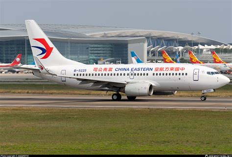 B 5225 China Eastern Yunnan Airlines Boeing 737 79P WL Photo By