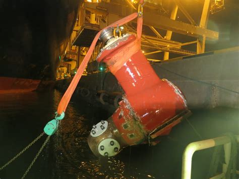 Underwater Bow Thruster Removal In Stages Avoids Loss Of Income Hydrex