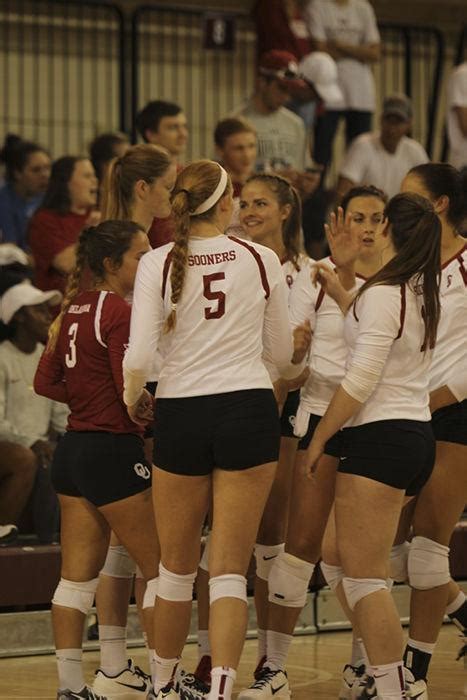 Oklahoma Volleyball Sooners Take Down Ut Martin Sports