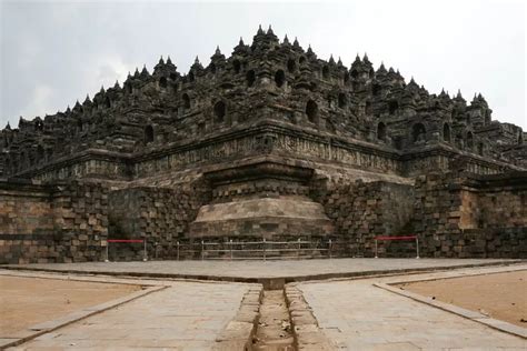 5 Tempat Wisata Candi Di Yogyakarta Yang Bisa Kamu Kunjungi Beserta