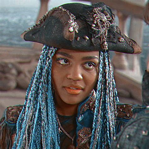 Descendants Uma Seawitch Pirate Icon Uma Descendants Anne Mcclain