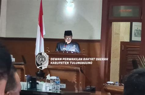 Rapat Paripurna Penyampaian Ranperda Pertanggungjawaban Pelaksanaan