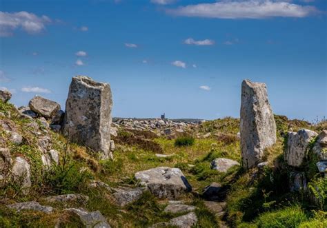 10 Best Castles in Cornwall, UK - Goats On The Road