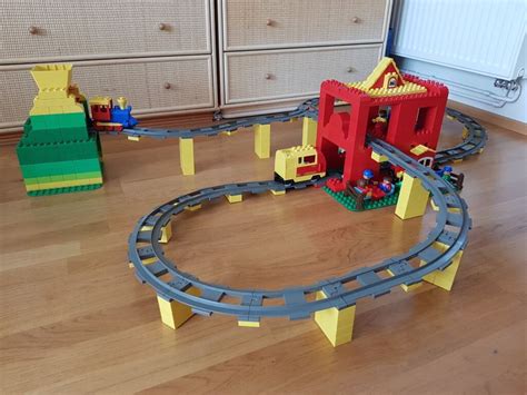 LEGO Duplo Bahnhof Selber Bauen BRICKaddict Bauideen Lego Duplo