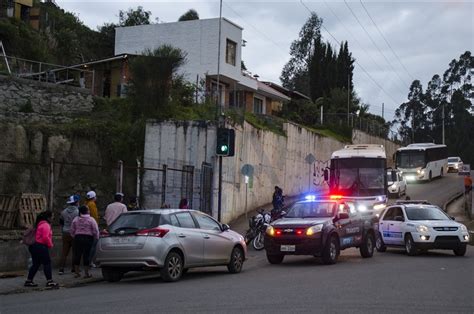 Crisis En Ecuador Tras Muerte De Al Menos 80 Personas En Motines En