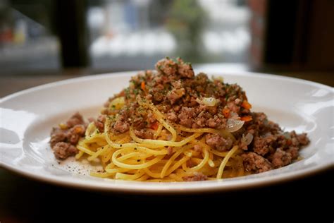 トマトソースを使わない“塩のミートソース”スパゲッティ！奥池袋のカフェ『rocket Cafe』に期間限定メニュー登場、101～提供