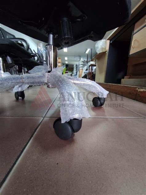 Kursi Sekretaris Kantor Jaring Hitam Kaki Chrome Kursi Staff Kursi