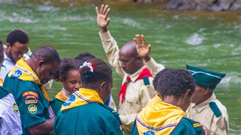 Pathfinders Are Baptized At Massive Camporee In Papua New Guinea