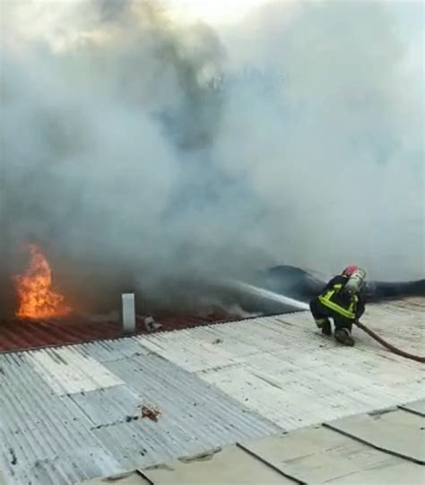 Incendio Destruye Casa En La Parcela H De Pudahuel Rural Diario