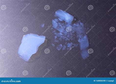 Airgel and Experiences with it. Aerogel Stock Photo - Image of aerogel ...