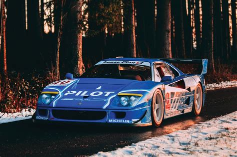 Photo Ferrari F40 LM 1987 Motorlegend