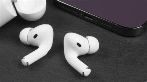 Apple lanza Modo Audífono para AirPods Pro en iOS 18 mejorando la