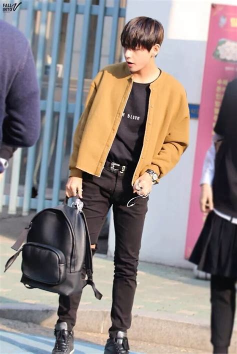 Taehyung Airport Fashion Taehyung Pinterest Airport Fashion