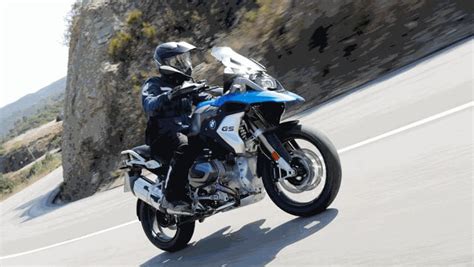 Bmw R Gs Hp La Prova Su Strada E In Fuoristrada La Stampa