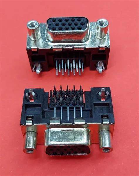 AMPHENOL FCI High Density 15 Pin Female Right Angle D Type Connector 2