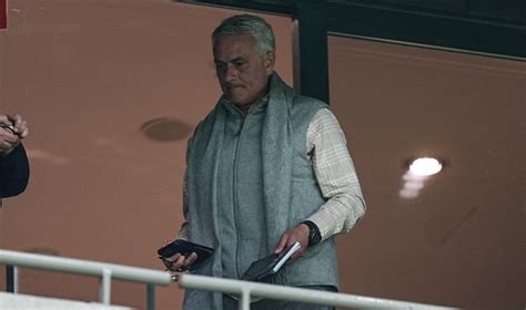 Galatasaray Yenilgisi Sonras Jose Mourinho Da B Y K De I Im