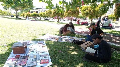 Kader HMI Cabang Manokwari Buka Taman Literasi Insan Cita Di