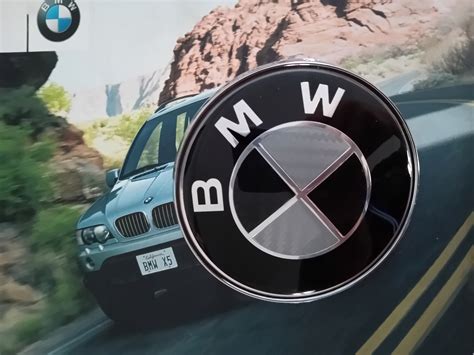 Emblemat Bmw E Mm Znaczek Mask Nowy Carbon Black Bmw Cbe