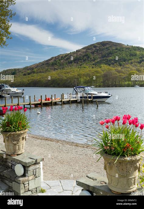 England Lake District Windermere Jetty Hi Res Stock Photography And