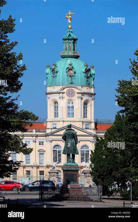 Berlin Castle Charlottenburg Stock Photo Alamy