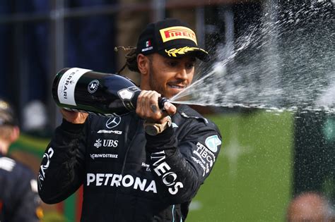 Formula 1: Lewis Hamilton can still avoid his worst season