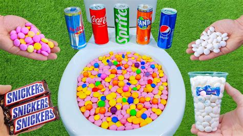 Experiment Mentos Gum Vs Coca Cola Snickers Sprite Red Bull Fanta