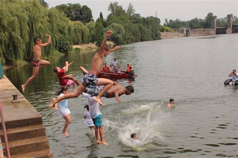 Lot Et Garonne Voici Pourquoi Tout Le Monde Va Sauter Dans Le Lot