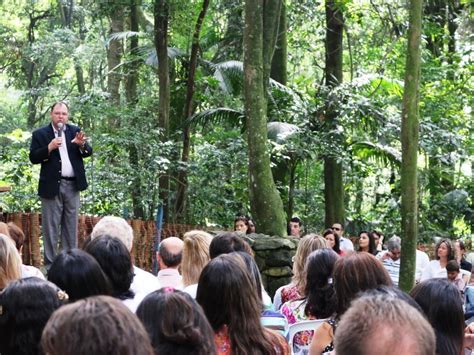 Culto Ao Ar Livre Marca In Cio Das Atividades Em Campus Universit Rio