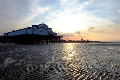 Cleethorpes Beach Sunset Evening Sun At Cleethorpes Beach Flickr