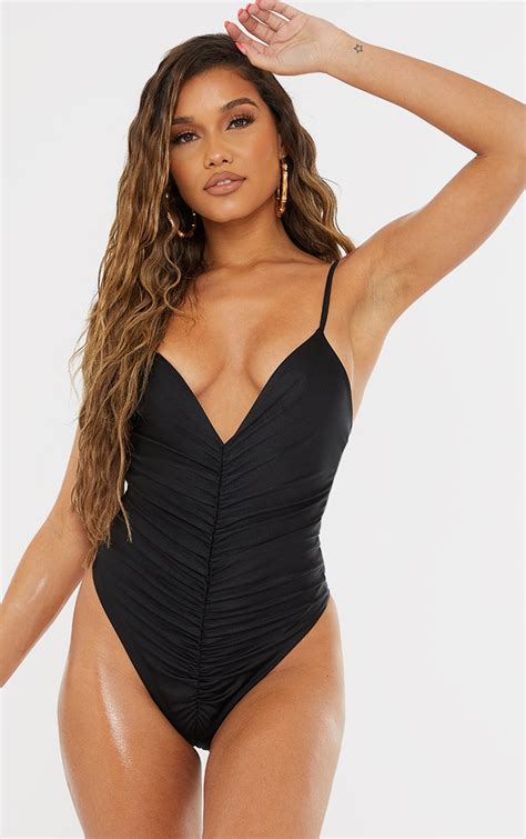 Maillot De Bain Une Pièce String Noir À Devant Froncé