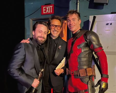 Edi - Deadpool makes a cameo at the Oscars! Nick Pauley, who played