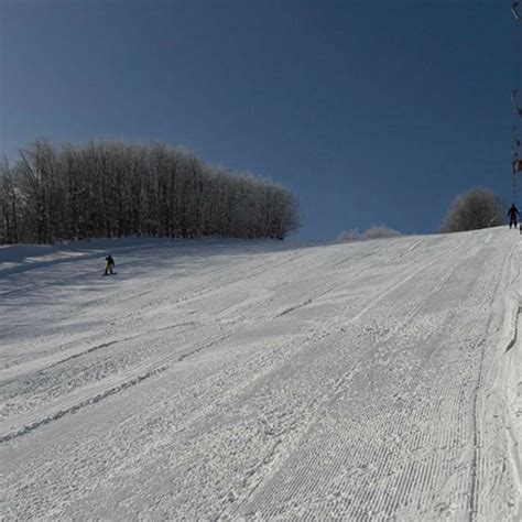 Piane Di Mocogno Divertirsi In Estate E Inverno Sci