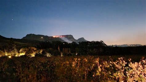 Fire Crews Respond To Table Mountain And Cape Point Fires