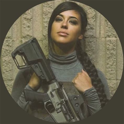 Top 90 Female Gun Influencers In 2025