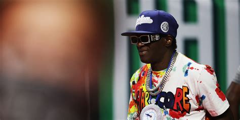 Flavor Flav Arrested for Misdemeanor Domestic Battery | Pitchfork