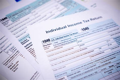 Federal Tax Returns: Should You File an Extension? - Caras Shulman