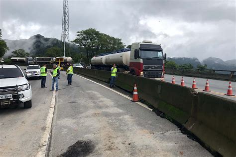 Faixa adicional da BR 277 entre o km 39 e o km 40 é liberada trecho