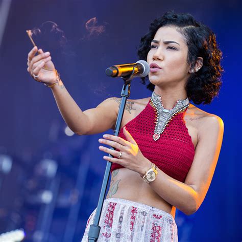 Jhene Aiko Tour Lesya Jennine