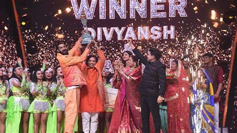 Divyansh Manuraj Lift The Trophy On India S Got Talent