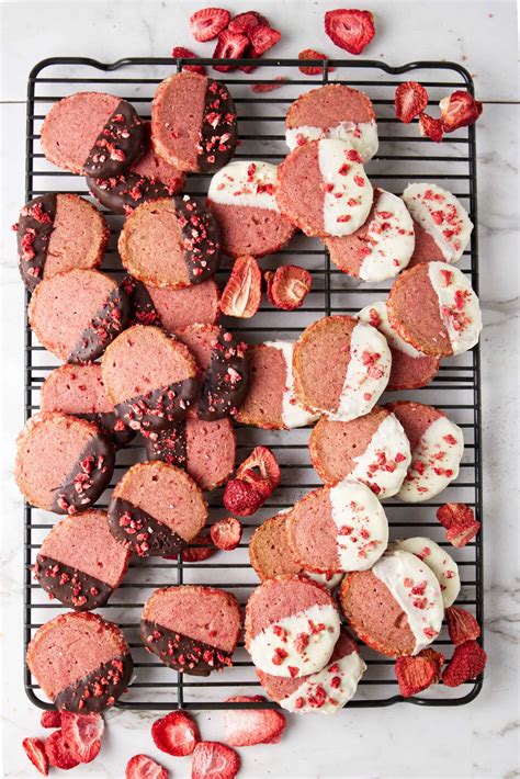 Strawberry Shortbread Cookies Savor The Best