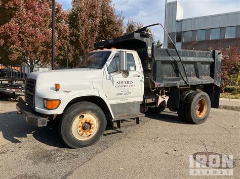 1998 Ford F800 4x2 Sa Dump Truck In Dorchester Massachusetts United